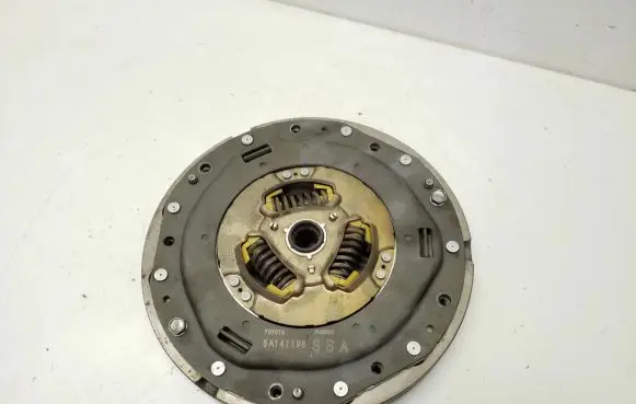 Toyota Prius c Clutch set kit 5A141198