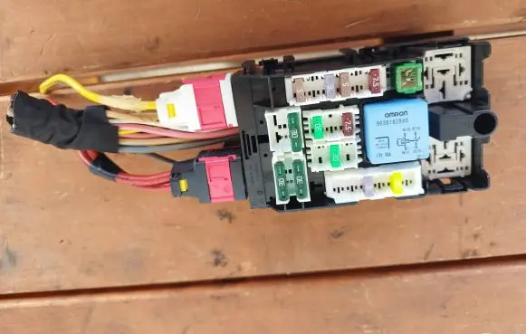 Volkswagen Golf VII Fuse box set 9665492680