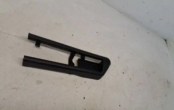 BMW 7 F01 F02 F03 F04 Front door seat control surround trim 6981782