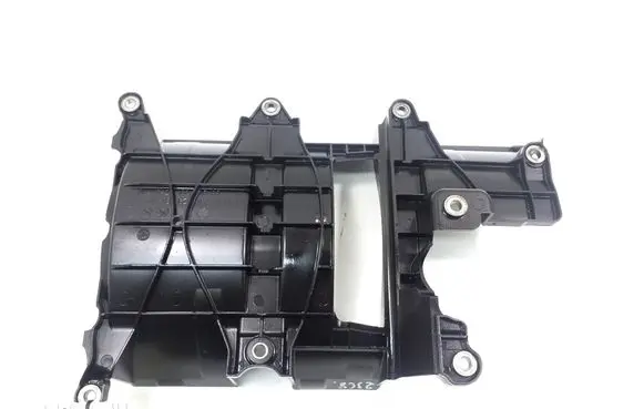 Mercedes-Benz CLS C218 X218 other engine part A6421800585