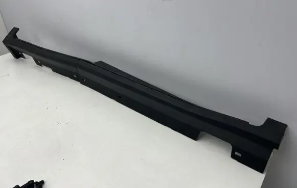 Ford Transit Courier II Front sill (body part) R2X6V10154A