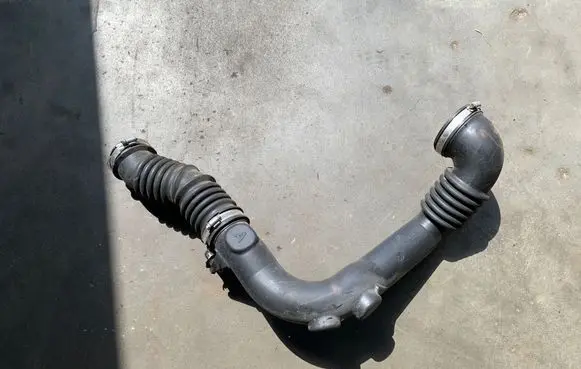Subaru Outback (BT) Air intake duct part A12AN07 A13AN00