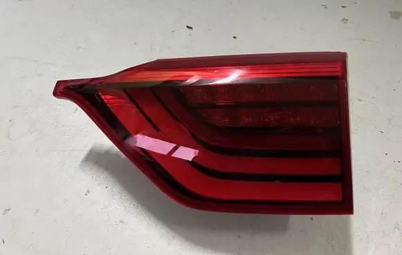 KIA Sportage Tailgate rear/tail lights