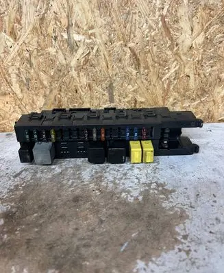 Mercedes-Benz E W211 Comfort/convenience module 2035452401 5DK00848641