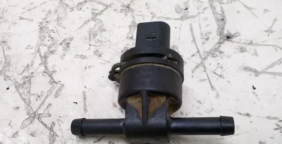 Ford Galaxy Fuel temperature sensor 038906081B