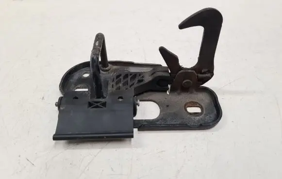 Volkswagen PASSAT B6 Engine bonnet/hood lock/latch loop/hook 