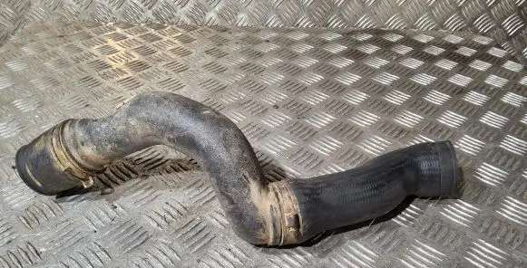 Volkswagen Golf III Intercooler hose/pipe 1H0145762T 1H0145844E 1H0145834E
