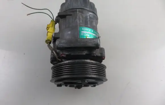 Peugeot 207 Air conditioning (A/C) compressor (pump) 9651910980