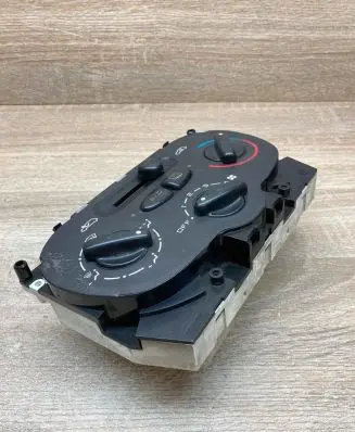 Peugeot 206 Climate control unit 1068701