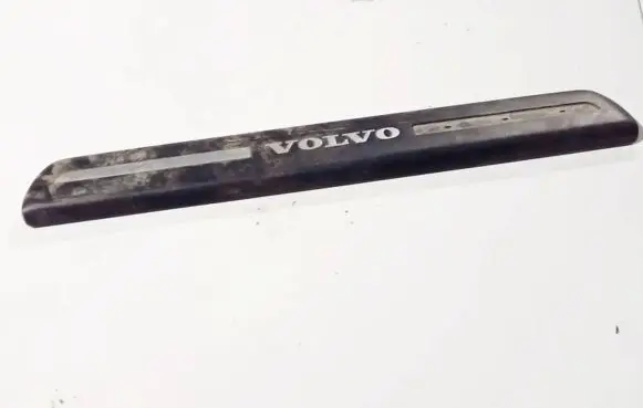 Volvo V50 Front sill trim cover 08622671