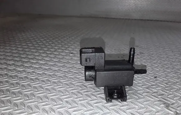 Alfa Romeo 166 Vacuum valve 46767324