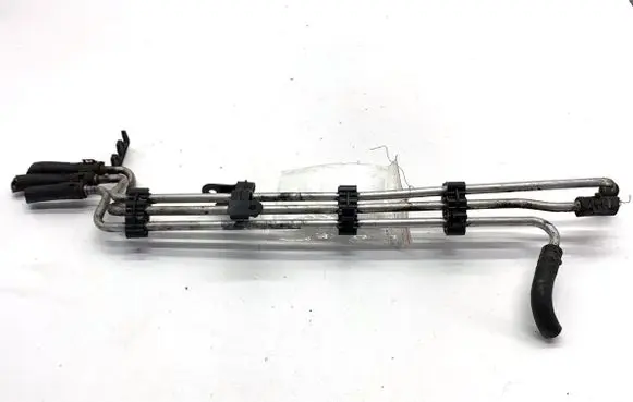Volkswagen PASSAT B6 Fuel line/pipe/hose