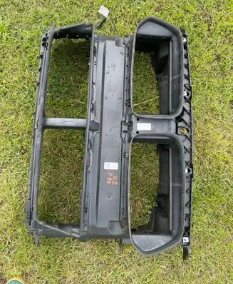 BMW X2 F39 Intercooler air guide/duct channel 5174112520-10 8493925