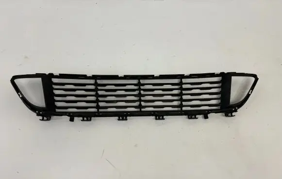 BMW X1 F48 F49 Front bumper lower grill 7354773 10833610
