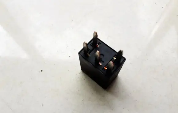 Opel Insignia A Other relay 13500128