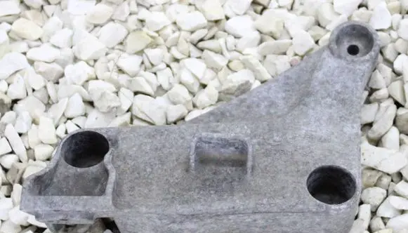 BMW 5 E39 Engine mounting bracket 9750441
