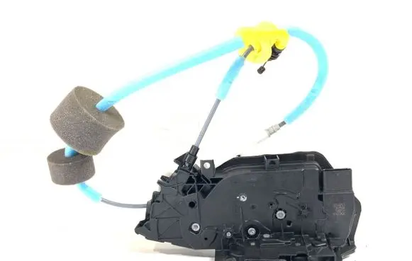 BMW 3 G20 G21 Front door lock 7445041