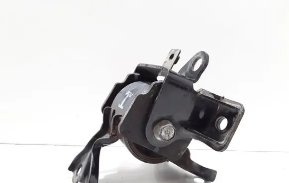 Citroen C-Crosser Engine mount bracket MN184344