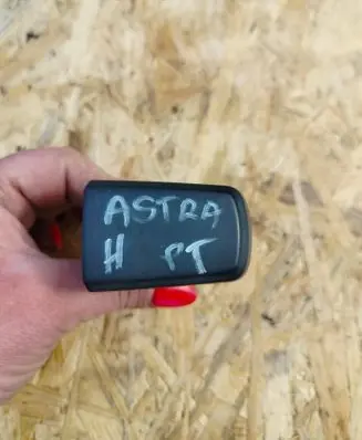 Opel Astra H Rear door exterior handle