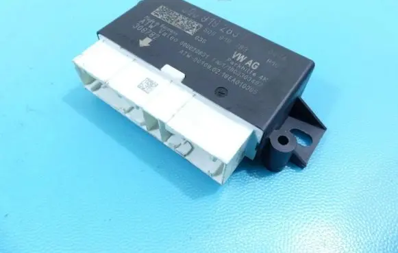 Skoda Fabia Mk3 (NJ) Parking PDC control unit/module 5Q0919283F IMPRK1288206
