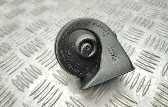 Volkswagen Golf VII Horn signal