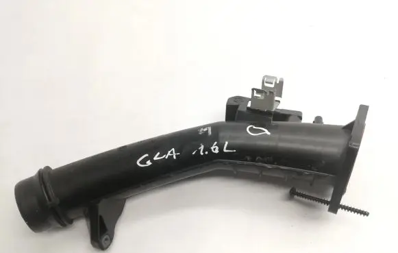 Mercedes-Benz CLA C117 X117 W117 Intercooler hose/pipe A2700900844