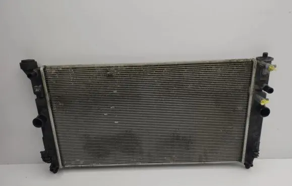 Toyota C-HR I Coolant radiator