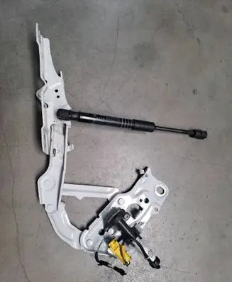 BMW 5 G30 G31 G38 Engine bonnet/hood hinges 734740A 13943610 3N2883030010