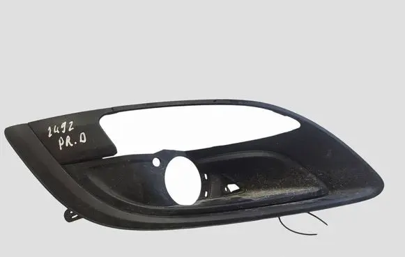 Opel Astra J Front fog light trim/grill 13440346