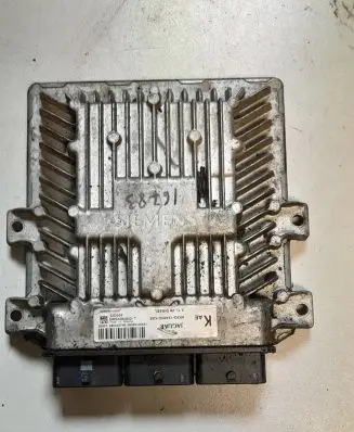 Jaguar XF X250 Engine control unit/module 8X2Q12A650KAE