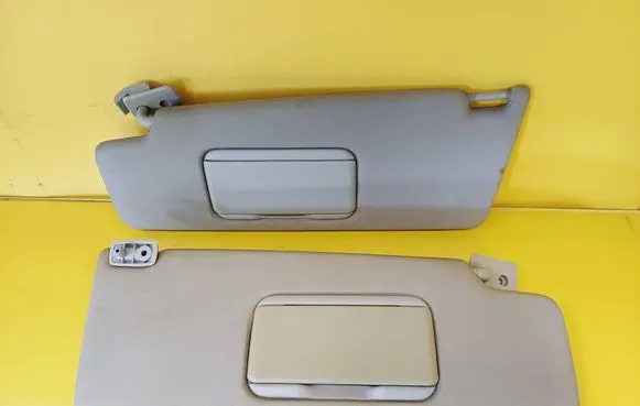 Volkswagen Golf III Sun visor