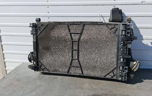 Opel Insignia A Radiator set P1831002 00672840 13223018