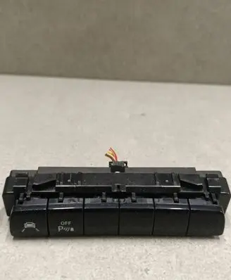 Mercedes-Benz C W205 Parking (PDC) sensor switch A2059050451 A2669000501