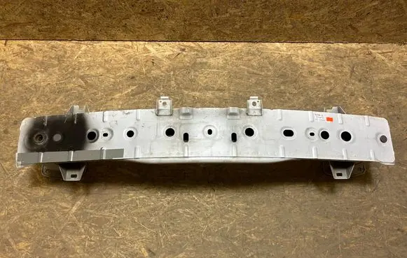 Front bumper cross member