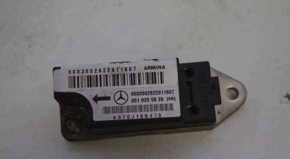 Mercedes-Benz E W210 Airbag deployment crash/impact sensor 0018205626
