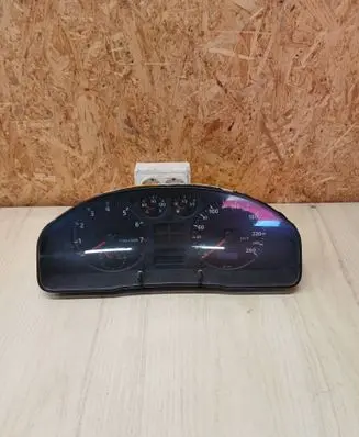Audi A4 S4 B5 8D Speedometer (instrument cluster) 8D0919034B