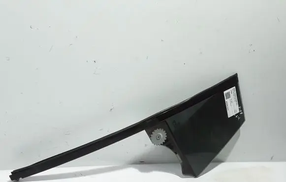 Rear vent window glass