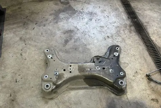 Nissan NV300 Front subframe 93459571 544016605R
