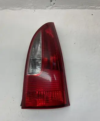 Mazda Premacy Rear/tail lights 22061908