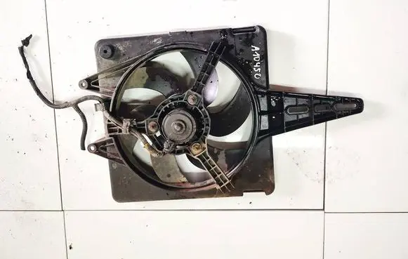 Fiat Bravo - Brava Radiator cooling fan shroud 8240163