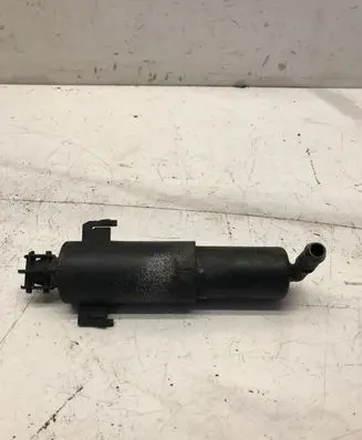 BMW 3 E90 E91 Headlight washer spray nozzle 7179311 13037710