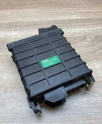 Audi 100 S4 C4 Engine control unit/module ECU 811906264 0280800104