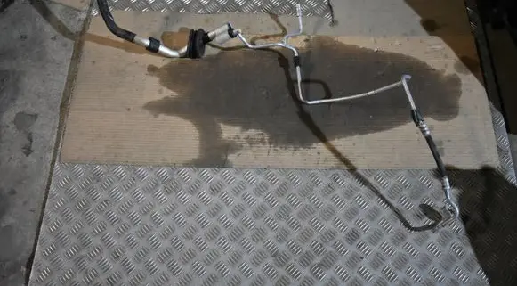 Porsche Macan (95B) Air conditioning (A/C) pipe/hose