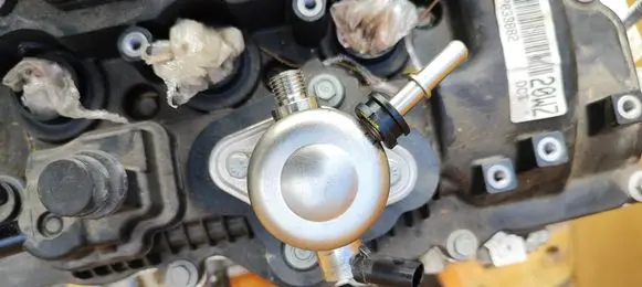 Hyundai Bayon Fuel injection high pressure pump 9046030052 P222336056