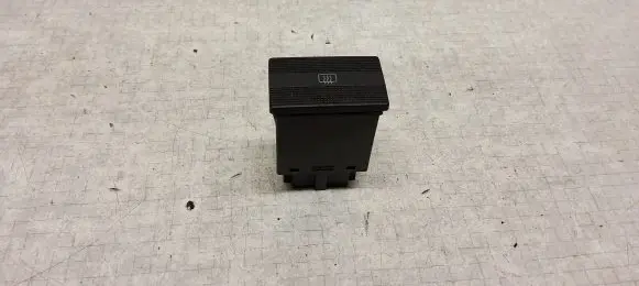 Volkswagen PASSAT B4 Windscreen/window heater switch 3A0959621