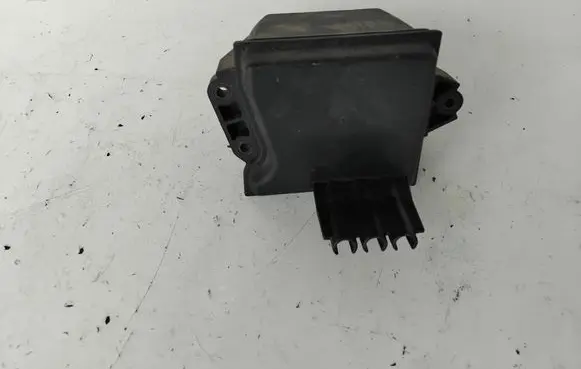 Vacuum air tank