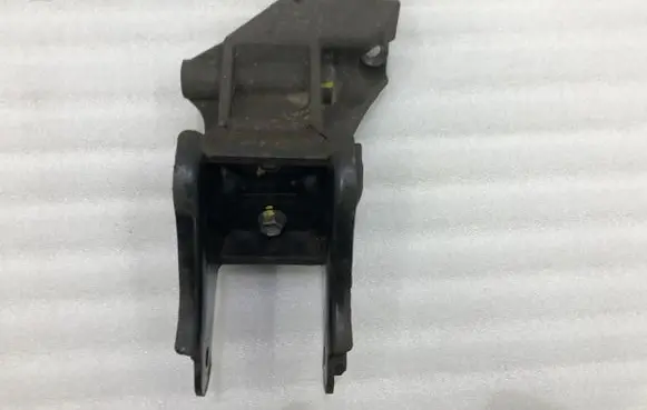Suzuki SX4 Other engine bay part