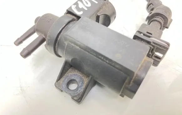 Alfa Romeo 159 Vacuum valve 55203202 70060700