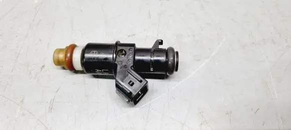 Honda CR-V Fuel injector 16450RZP003