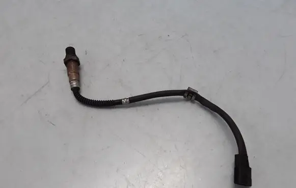 Dacia Logan II Lambda probe sensor 8200437489